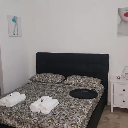 Exclusive House Center * Catania
