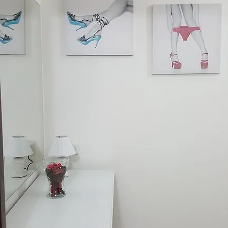 Exclusive House Center