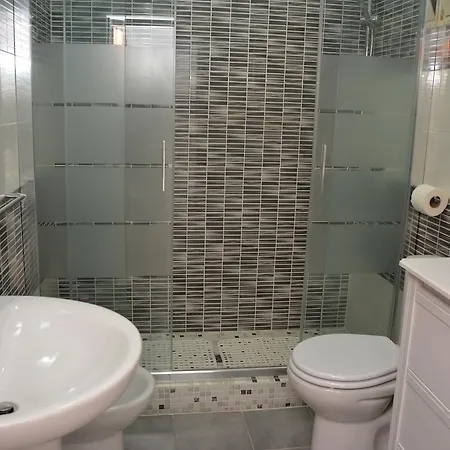 Exclusive House Center *