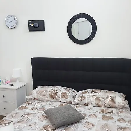 Exclusive House Center Apartment