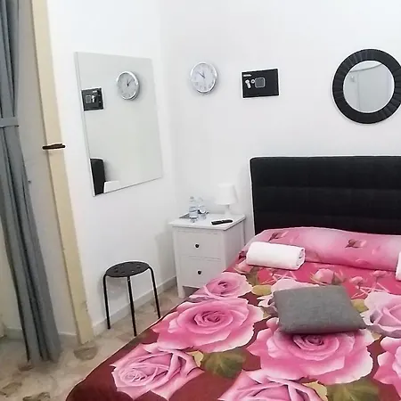 Exclusive House Center Catania
